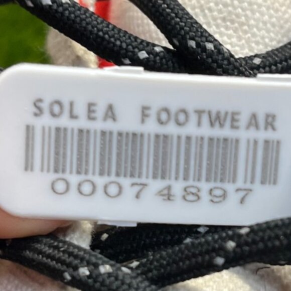 Converse Chuck Taylor  All Star Boys Size 6Y White Red Athletic Shoes Sneakers - Picture 11 of 11